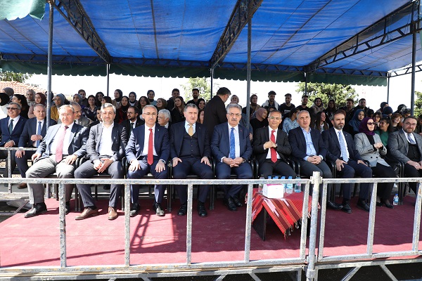 AK Parti Genel Başkan Yardımcısı Yazıcı, Sağlık Bilimleri Fakültesi'nin temel atma törenine katıldı